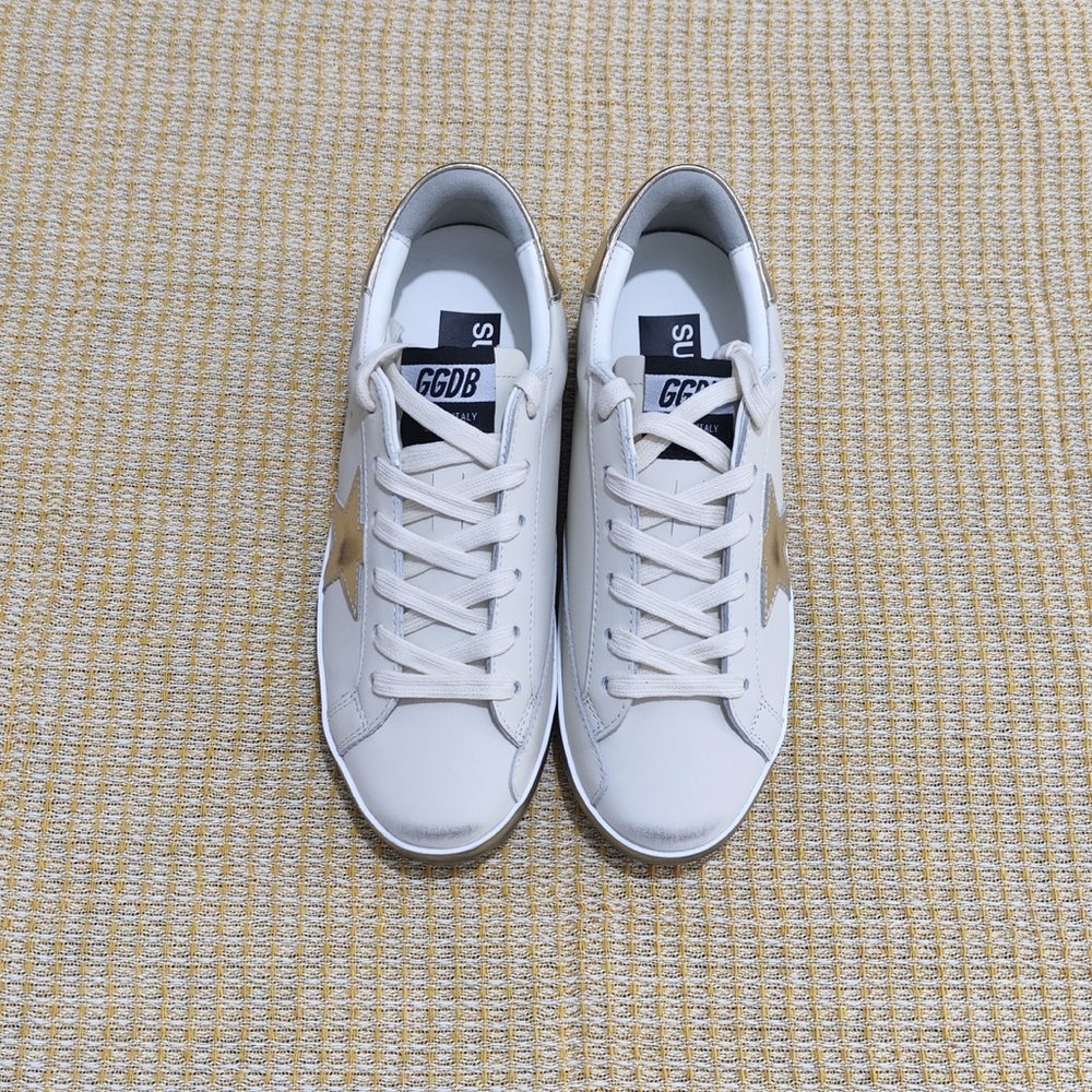 Golden Goose White Sneakers with Gold Star